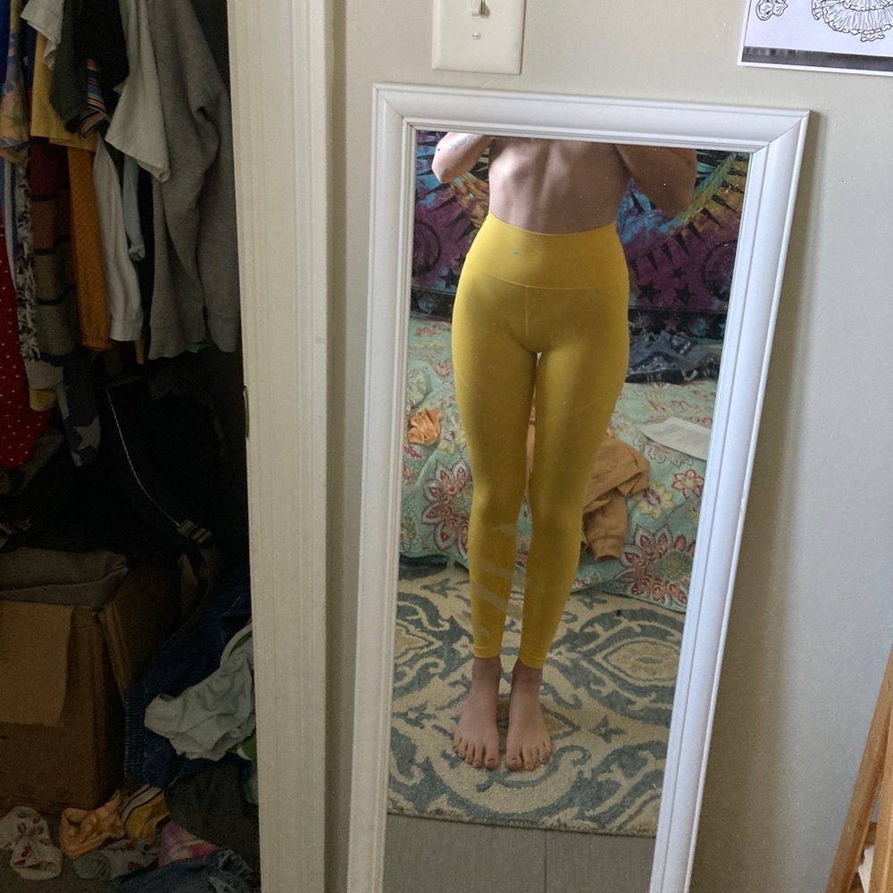 Alphalete leggings